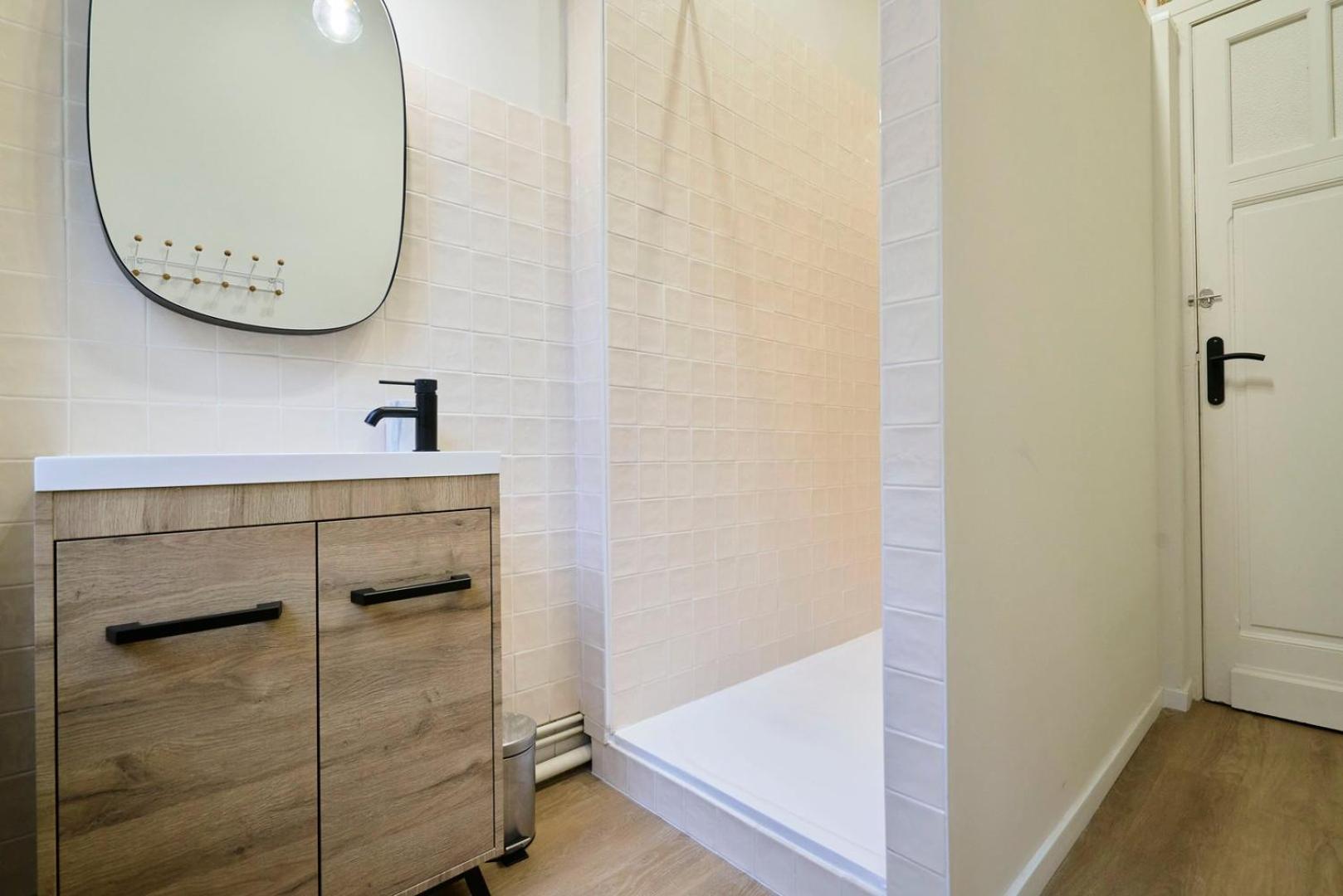 Appartement 3 Bedroom Apartment, Close To Amenities *